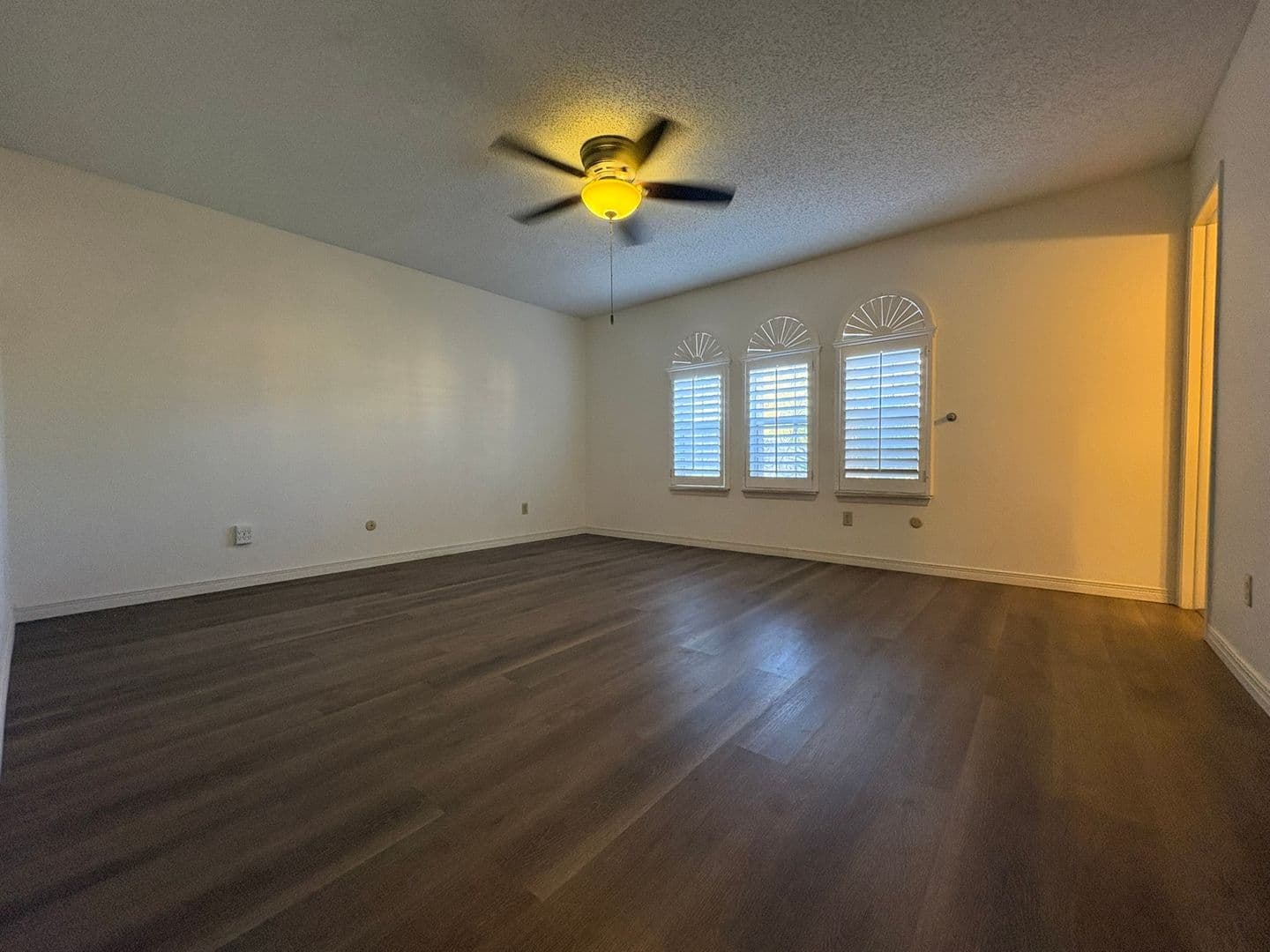 El Paso House: 304 La Sombra Way