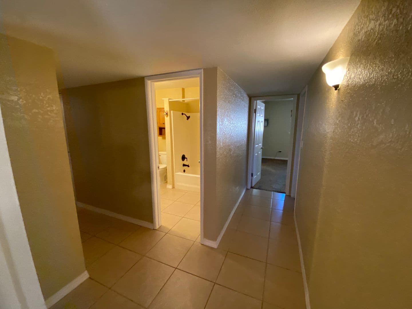 El Paso House: 783 De Leon Dr.