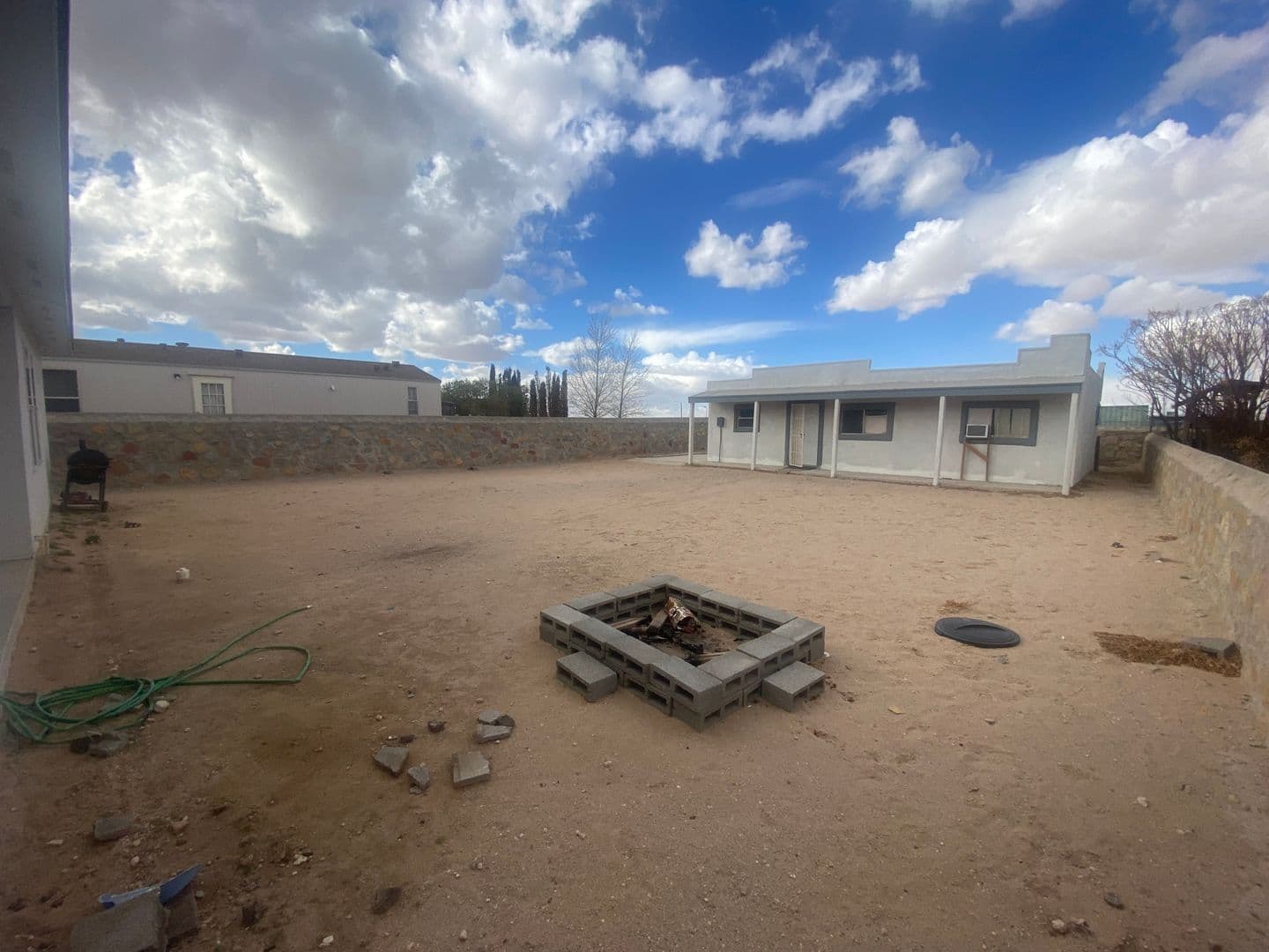 Horizon City House: 14429 Teichelkamp Dr.