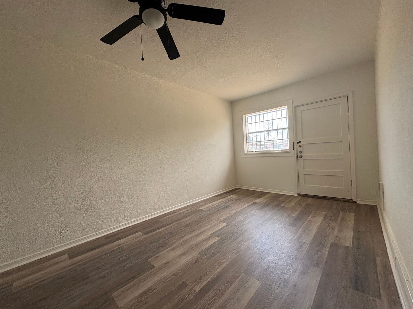 El Paso House: 4900 Debeers Dr.