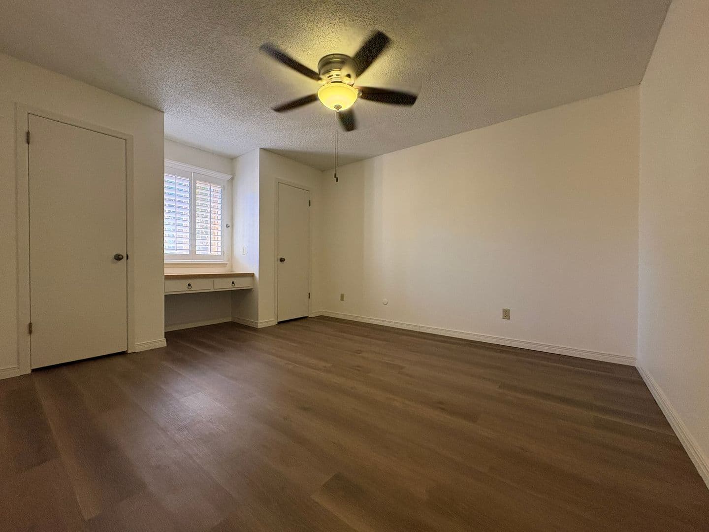 El Paso House: 304 La Sombra Way