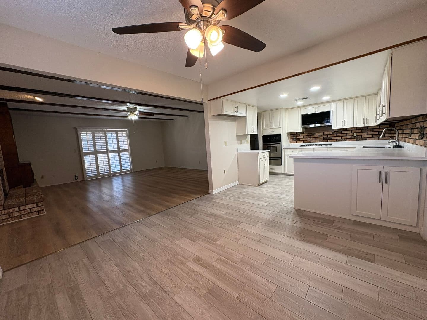 El Paso House: 304 La Sombra Way
