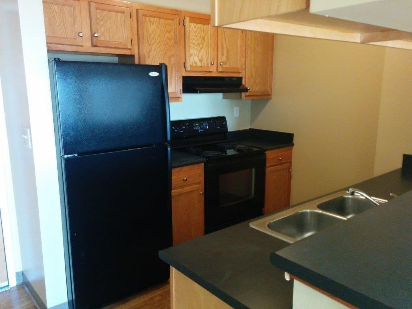 Louisville Apartment: 650 S. 29th St