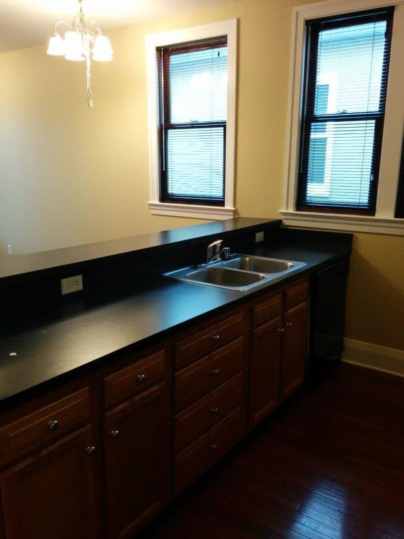 Louisville Apartment: 227 W. Breckinridge St.