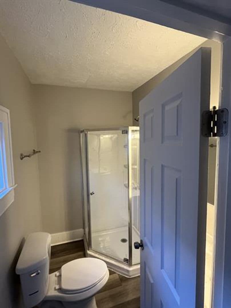 Lousiville House: 4124 Larkwood Avenue