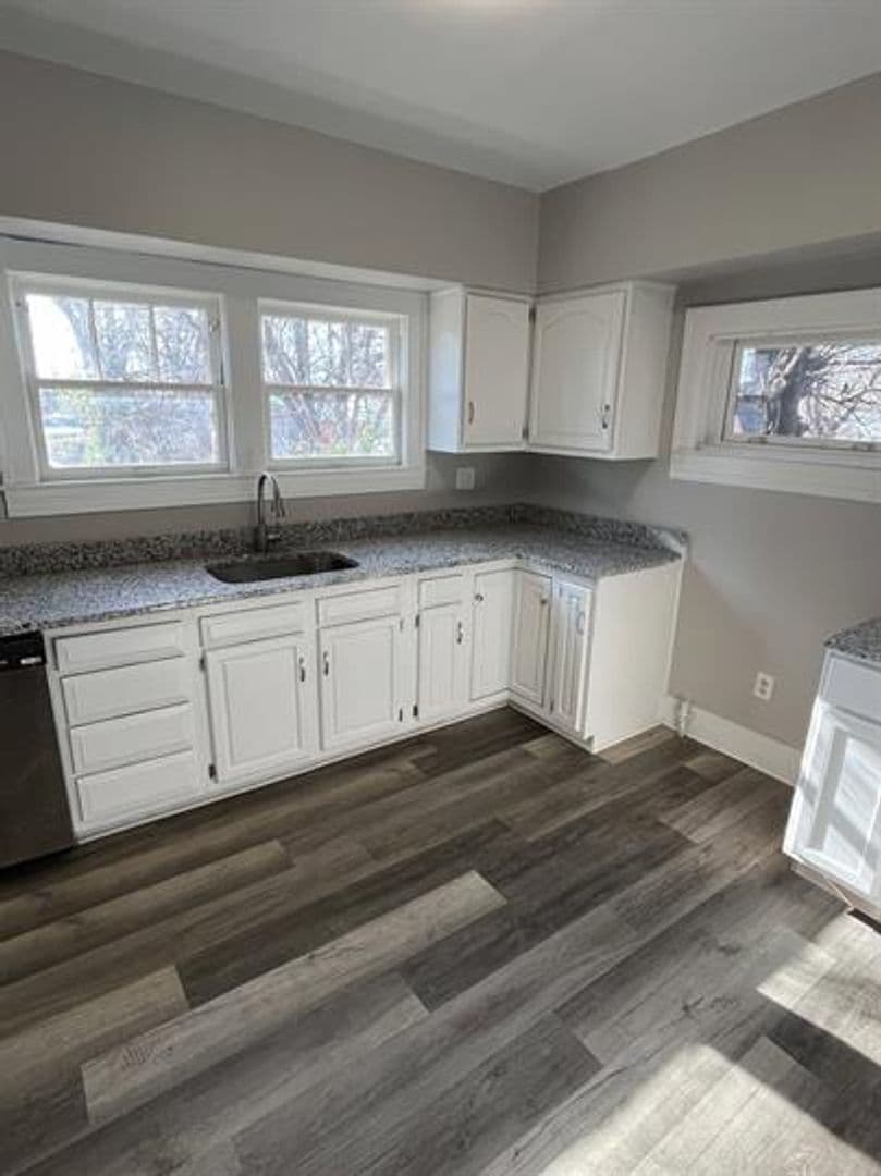 Lousiville House: 4124 Larkwood Avenue