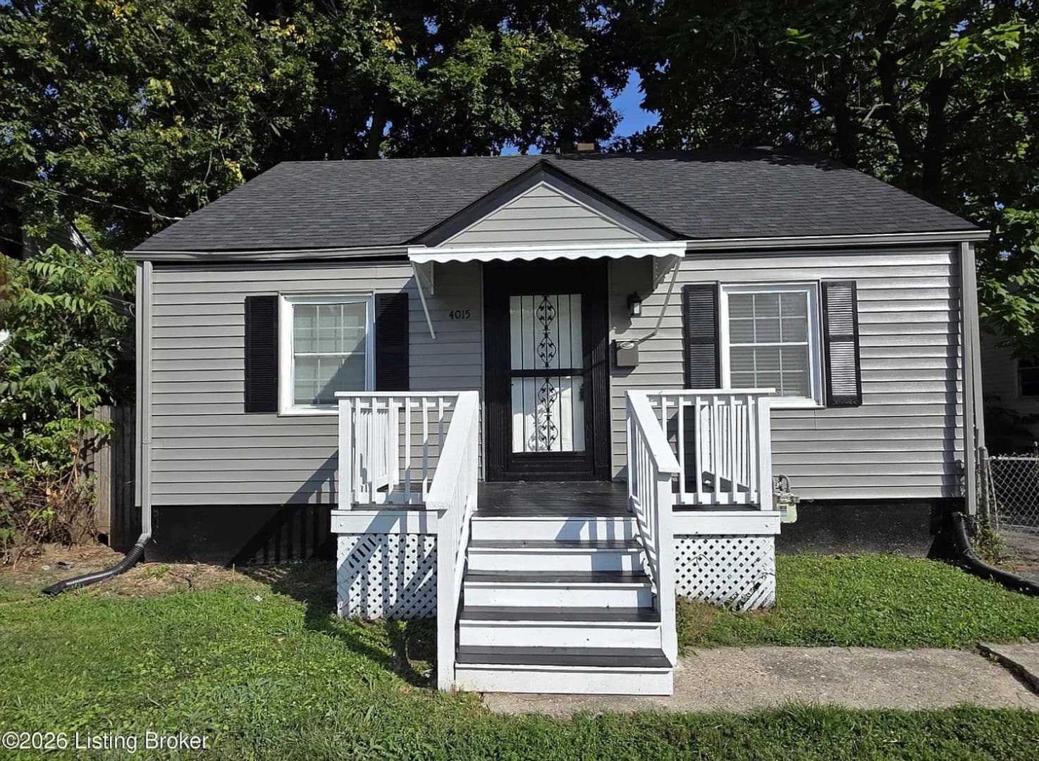 Louisville House: 4015 Valley View Drive