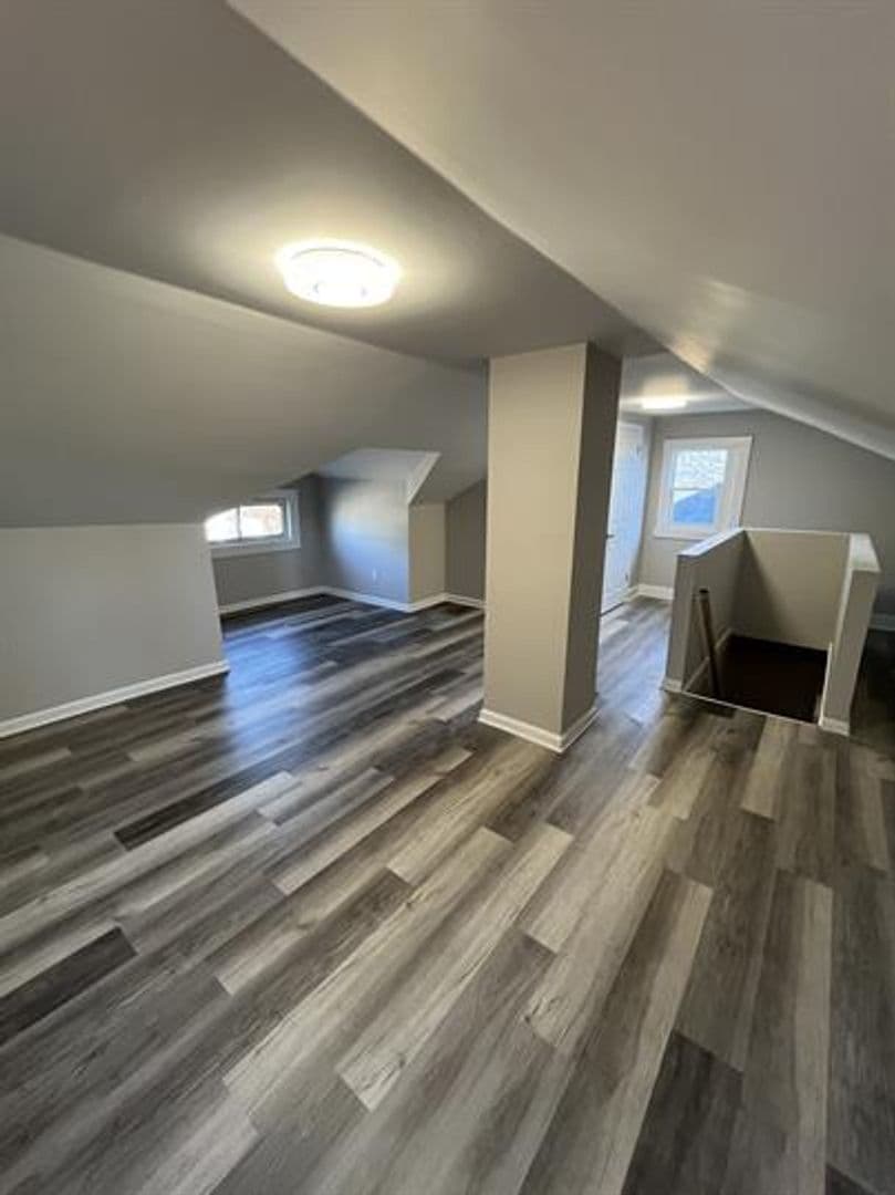 Lousiville House: 4124 Larkwood Avenue