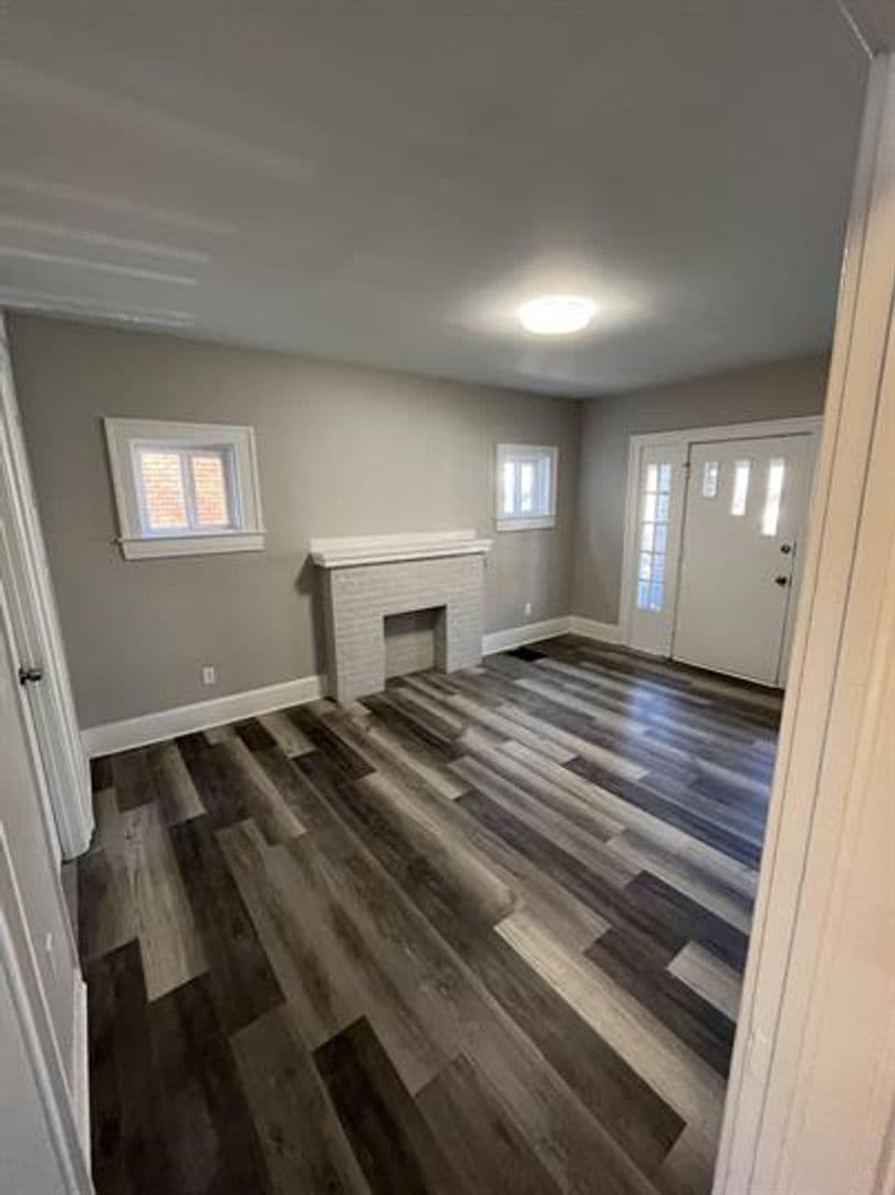 Lousiville House: 4124 Larkwood Avenue