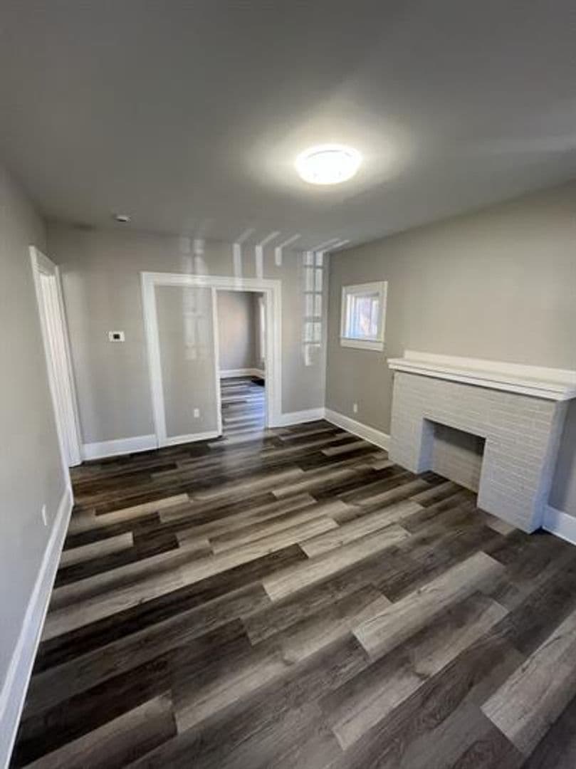 Lousiville House: 4124 Larkwood Avenue