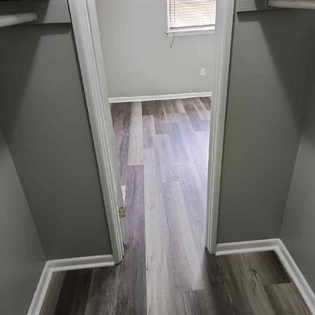 Louisville Apartment: 4900-4903 Saddlebrook Lane