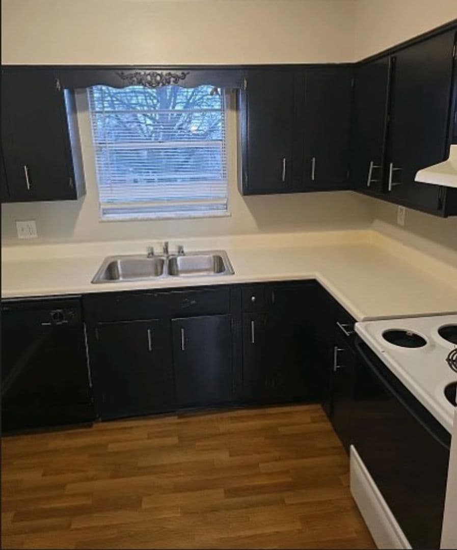 Louisville Apartment: 1601-1603 Gagel Avenue