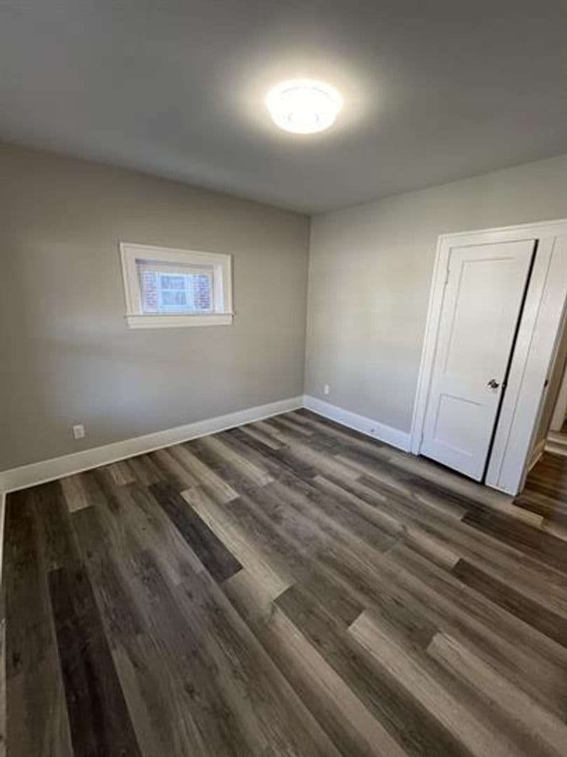 Lousiville House: 4124 Larkwood Avenue