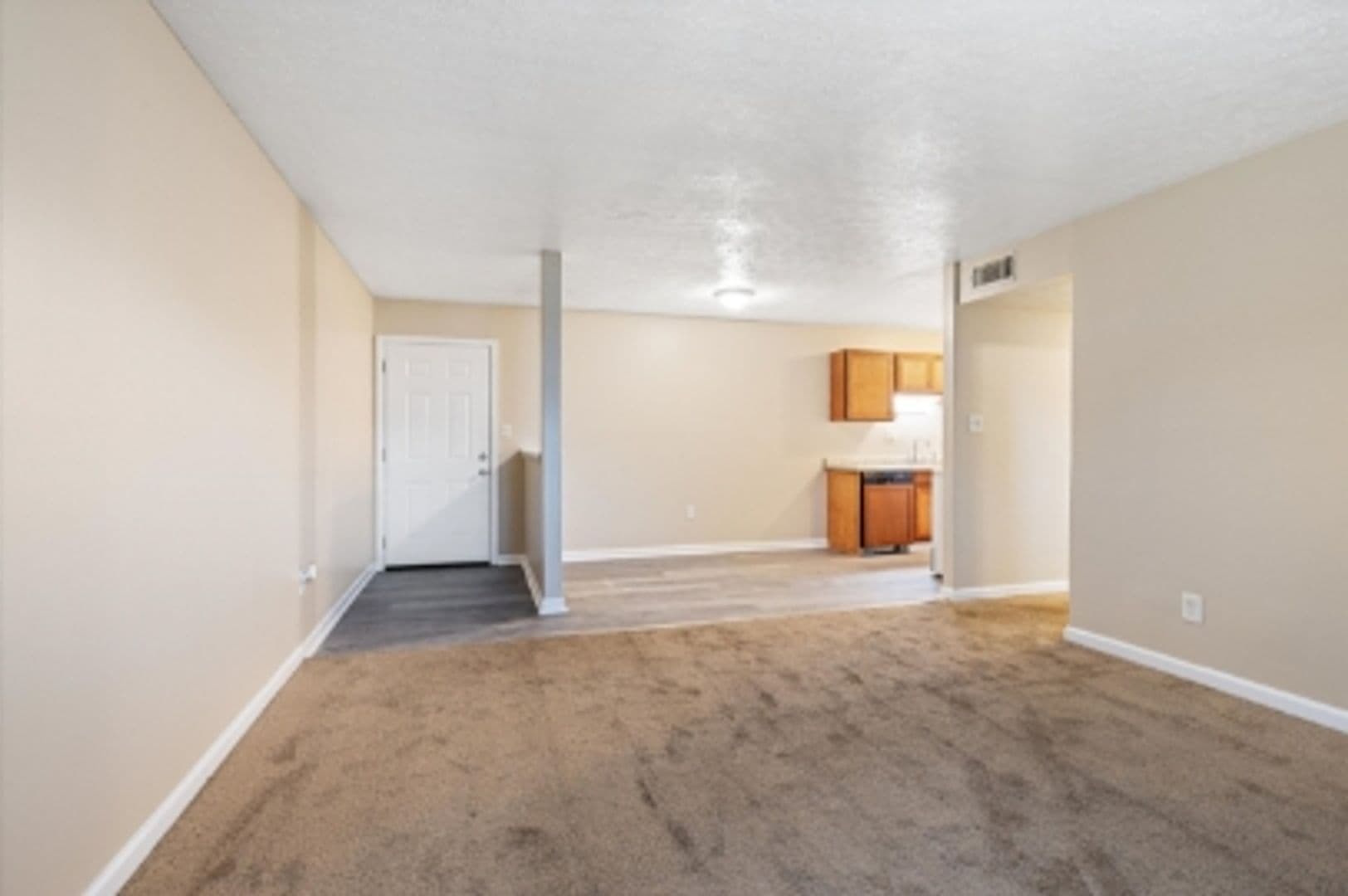 Louisville Apartment: 4115 Glen Hill Manor Drive