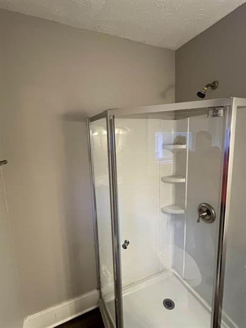 Lousiville House: 4124 Larkwood Avenue