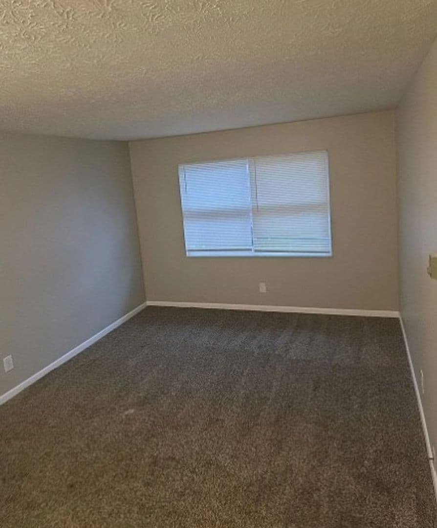 Louisville Apartment: 1601-1603 Gagel Avenue