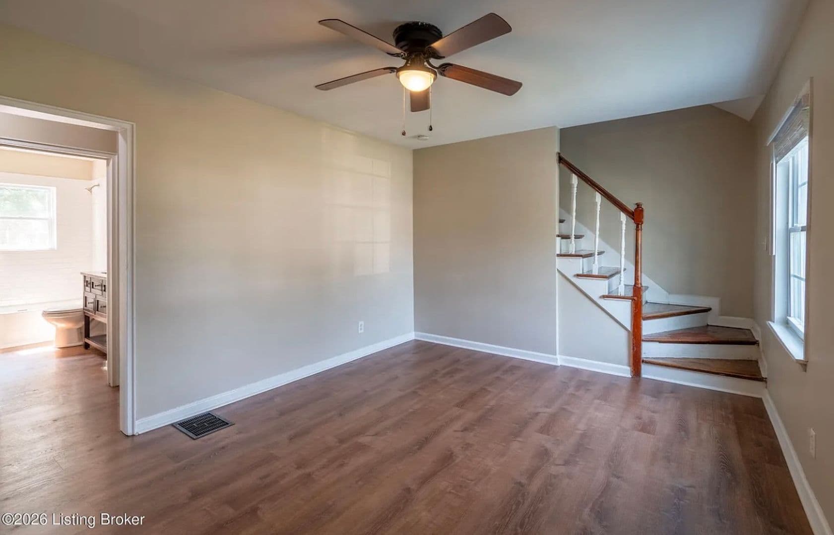 Louisville House: 4015 Valley View Drive