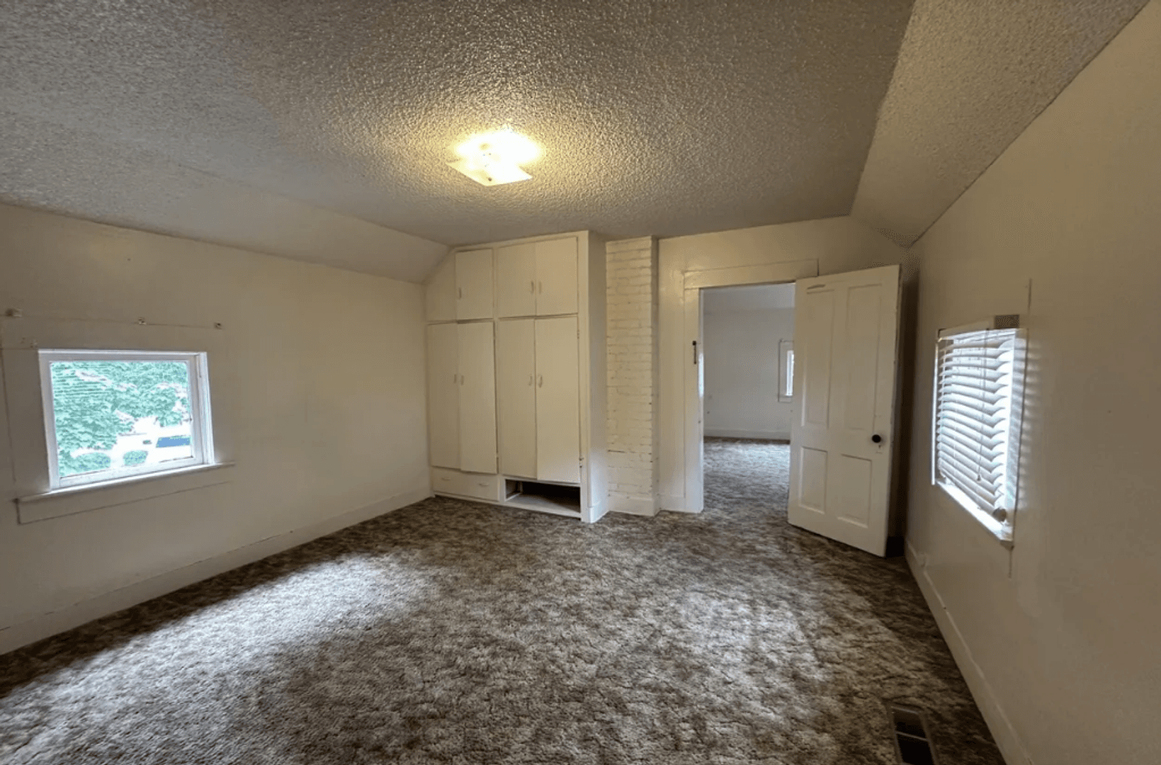 Coeur d' Alene House: 1104 E Lakeside Ave