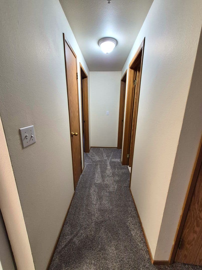 Bonney Lake Apartment: 9006 Main St E