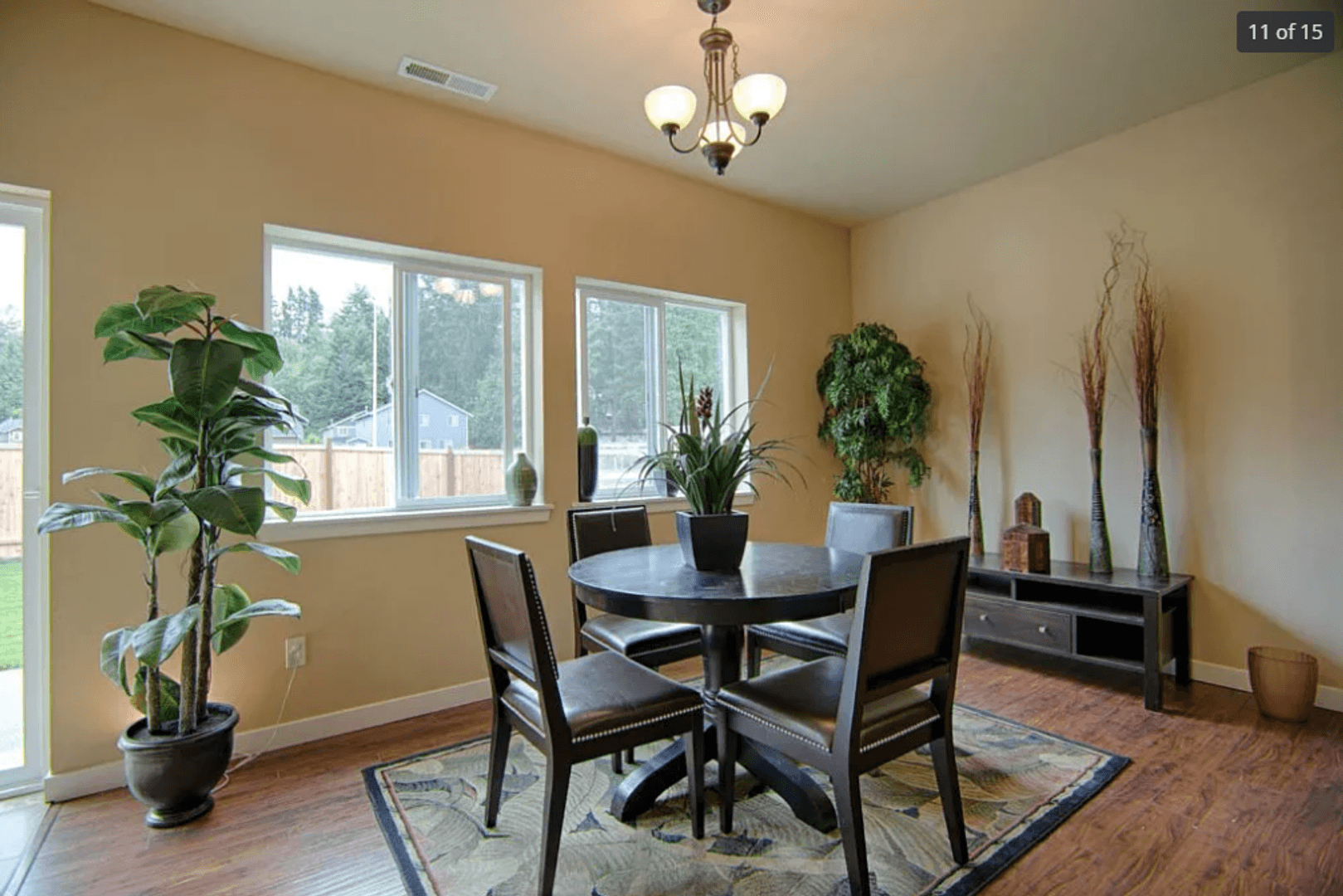Spanaway House: 20305 40th Ave E