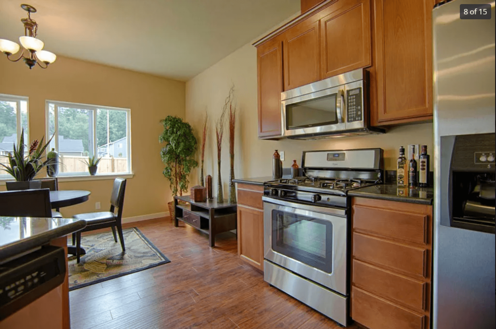 Spanaway House: 20305 40th Ave E