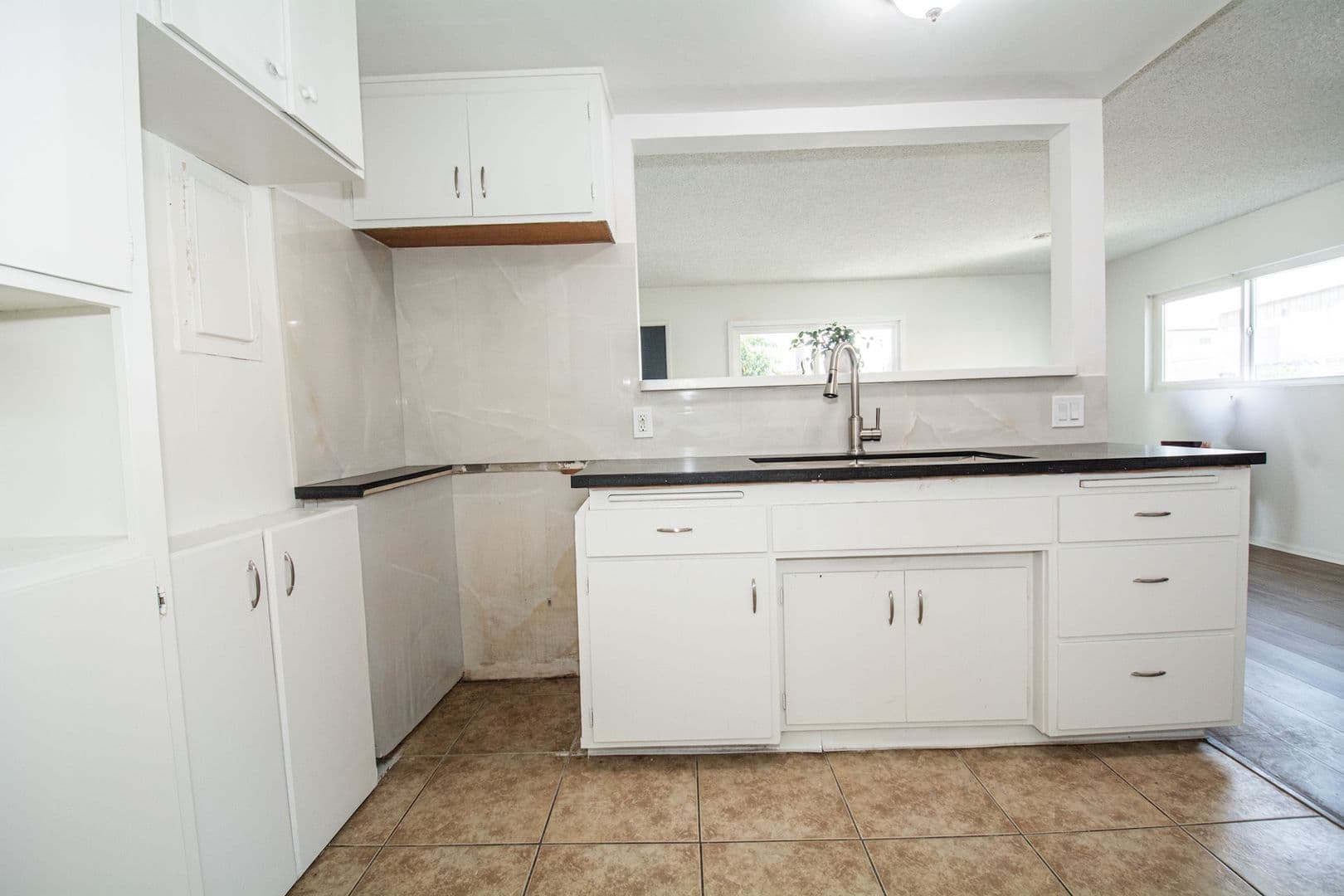 Pomona Condo: 1652 E Kingsley Avenue