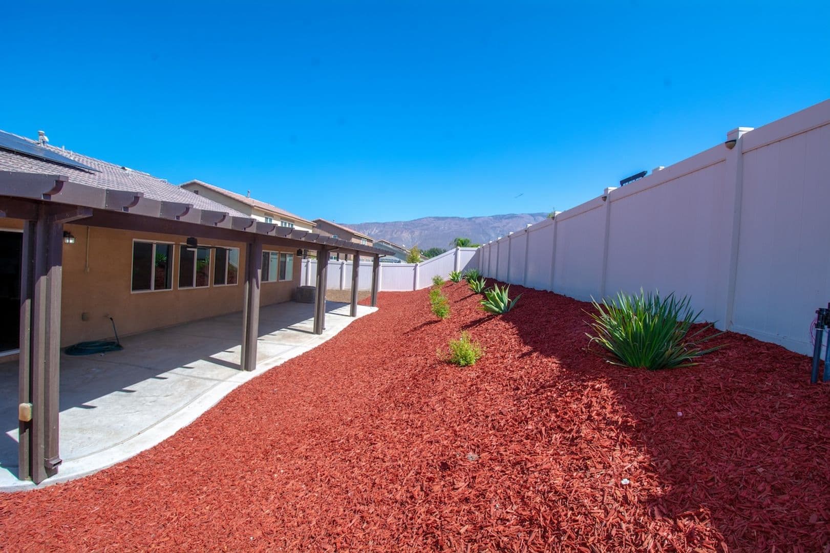 San Jacinto House: 1717 Ranch View Lane