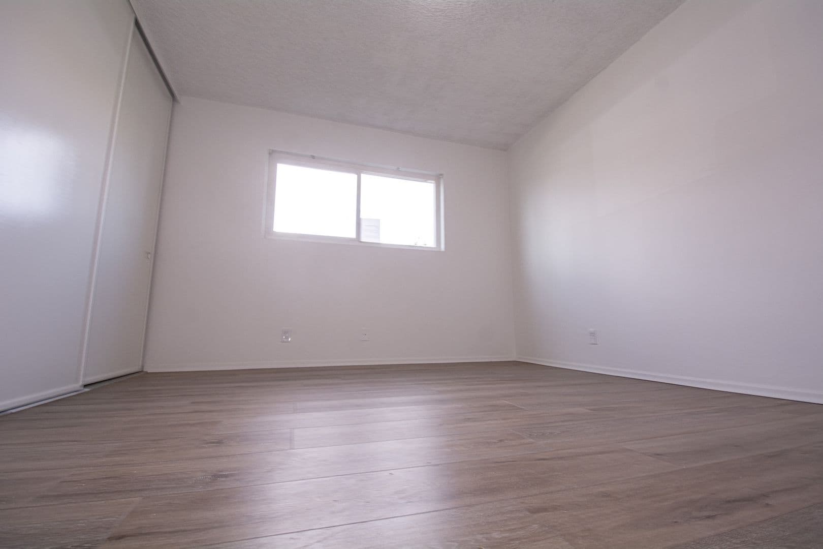 Pomona Condo: 1652 E Kingsley Avenue