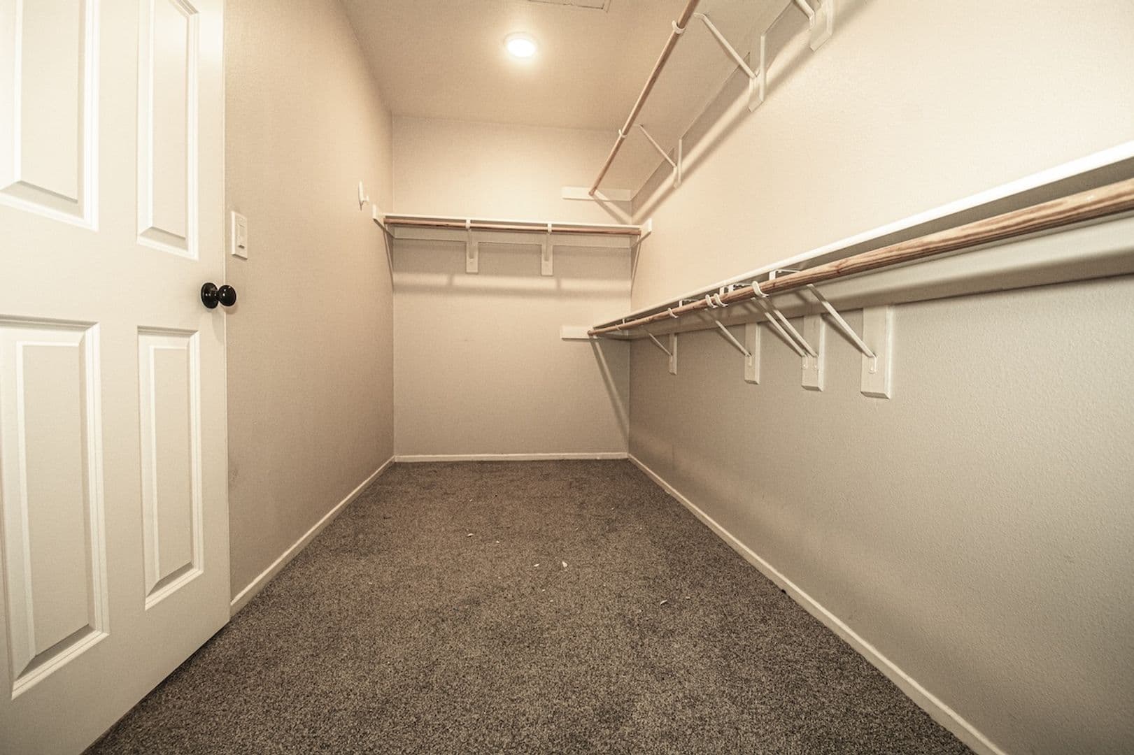 San Jacinto House: 1717 Ranch View Lane