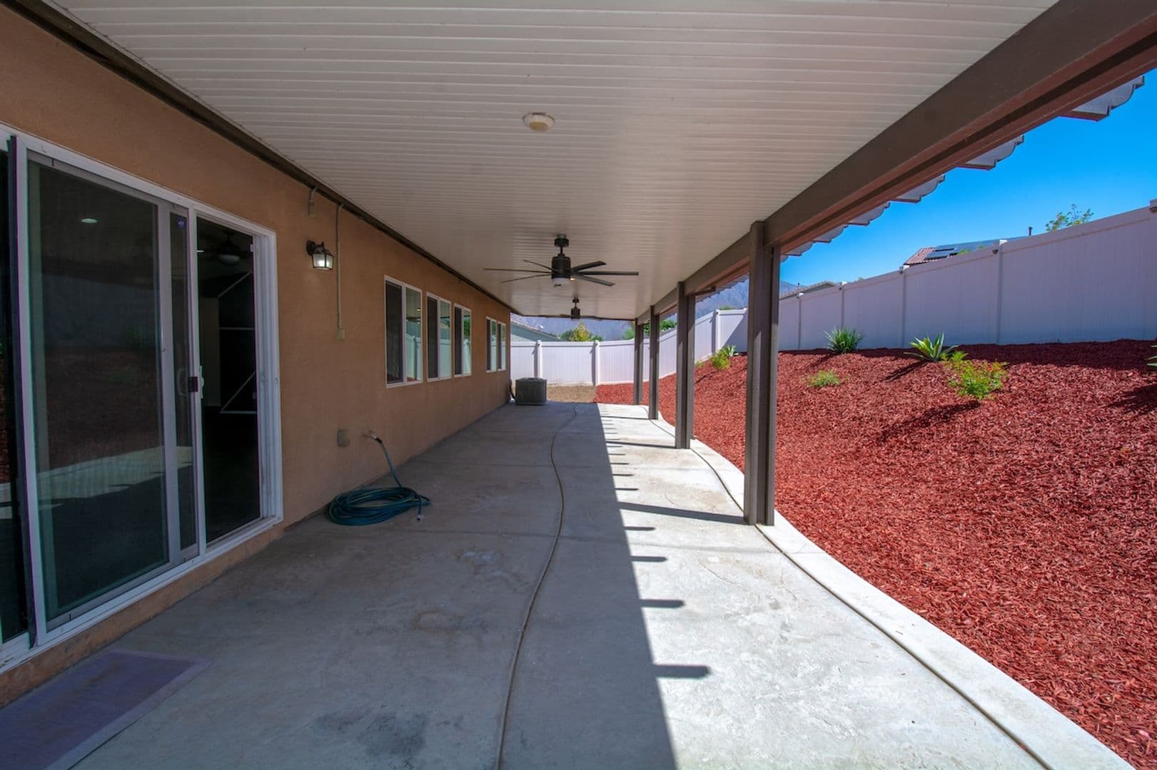 San Jacinto House: 1717 Ranch View Lane