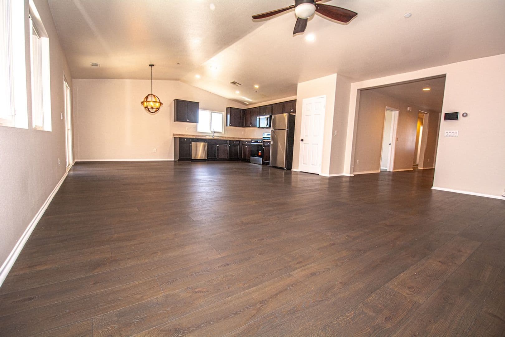 San Jacinto House: 1717 Ranch View Lane