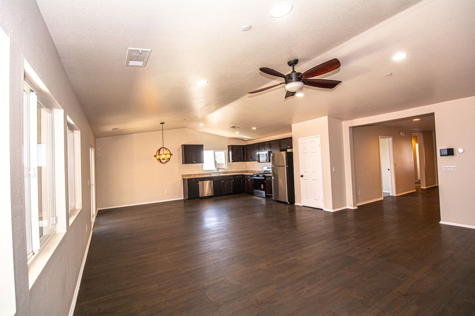San Jacinto House: 1717 Ranch View Lane