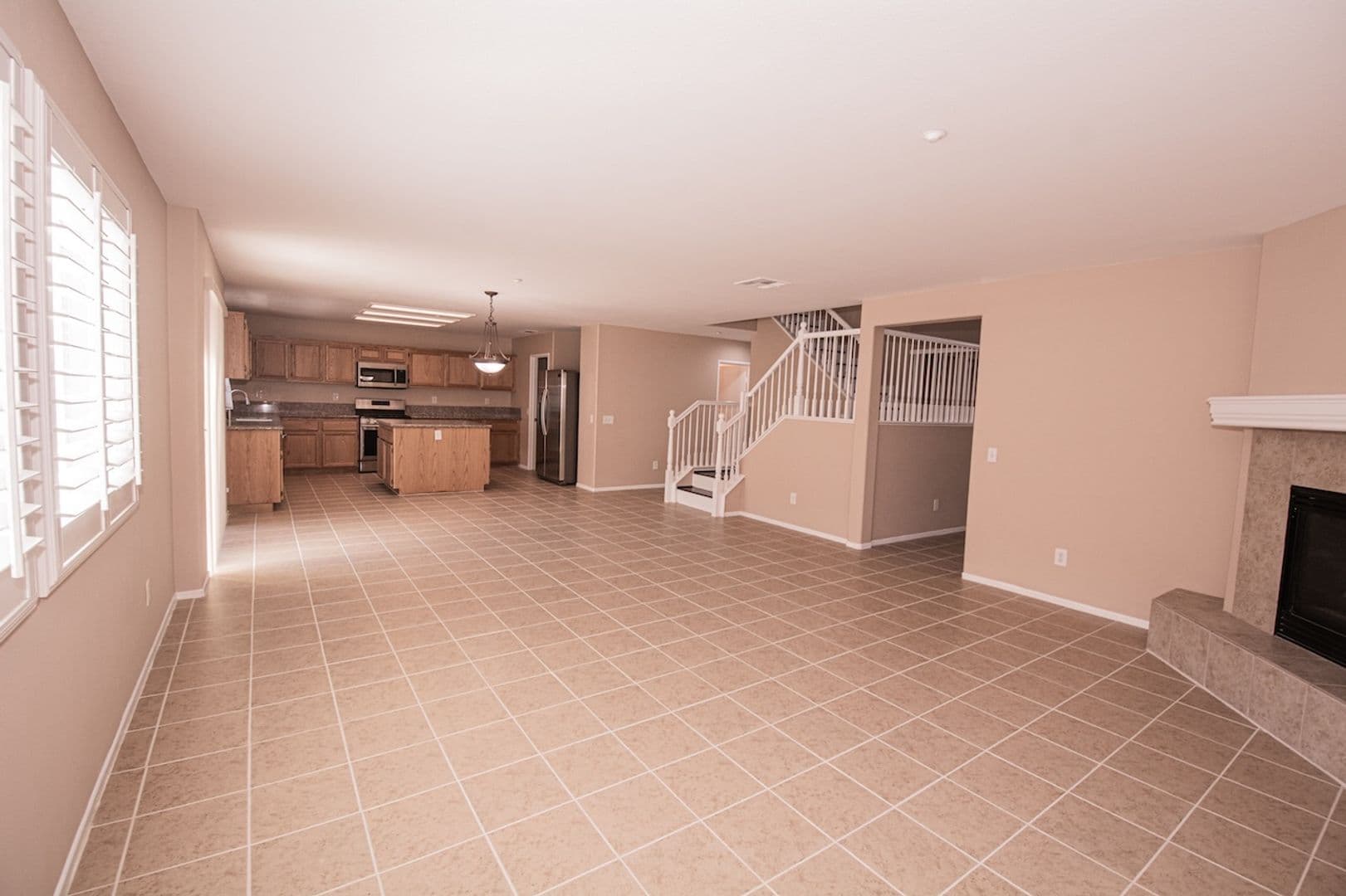 Fontana House: 7237 Oak Tree Place