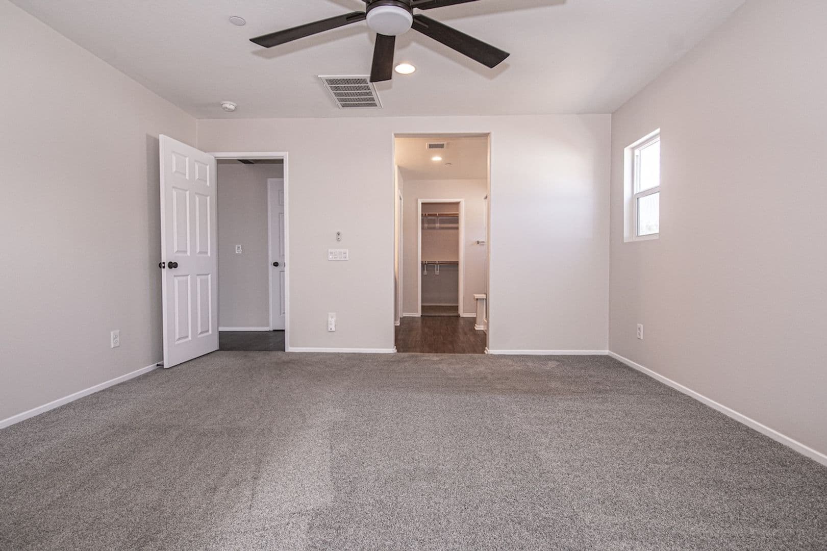 San Jacinto House: 1717 Ranch View Lane
