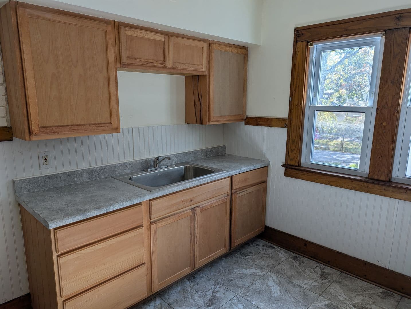 Rochester Apartment: 72-74 Kron Street