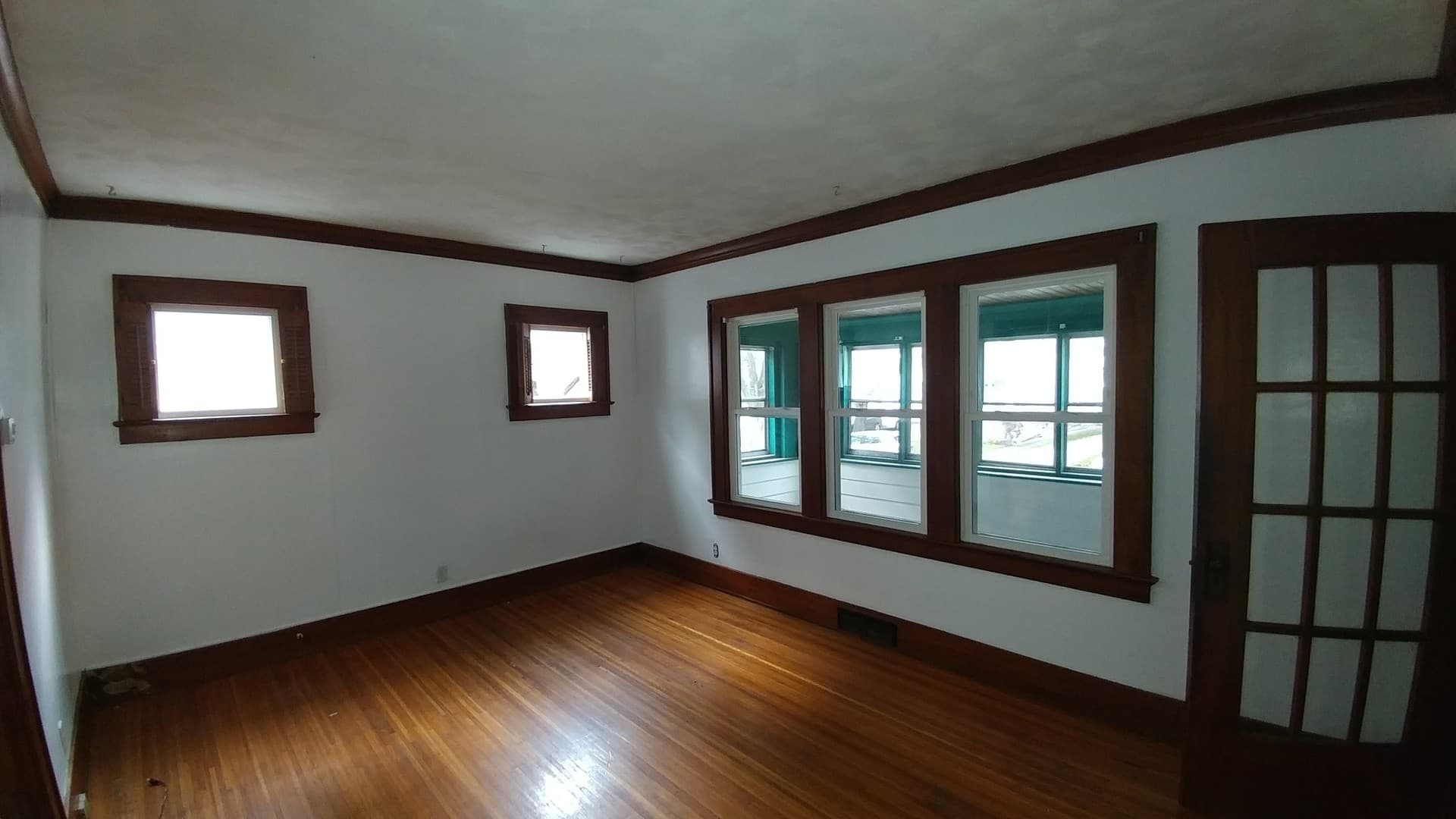 Rochester Apartment: 72-74 Kron Street