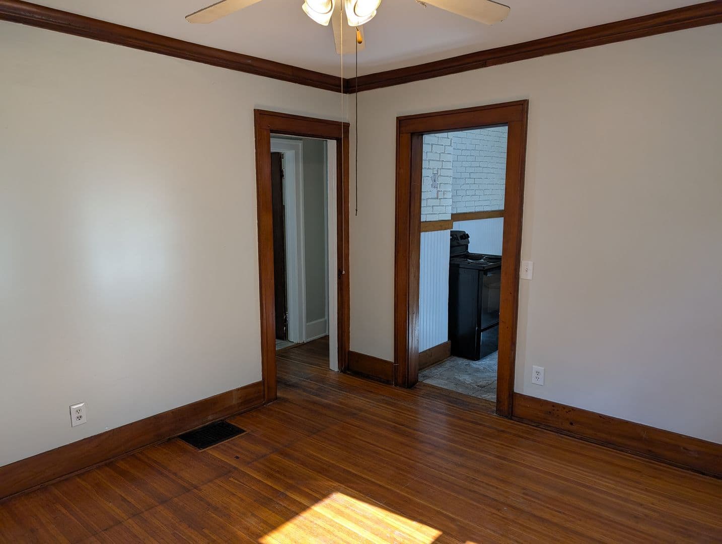 Rochester Apartment: 72-74 Kron Street