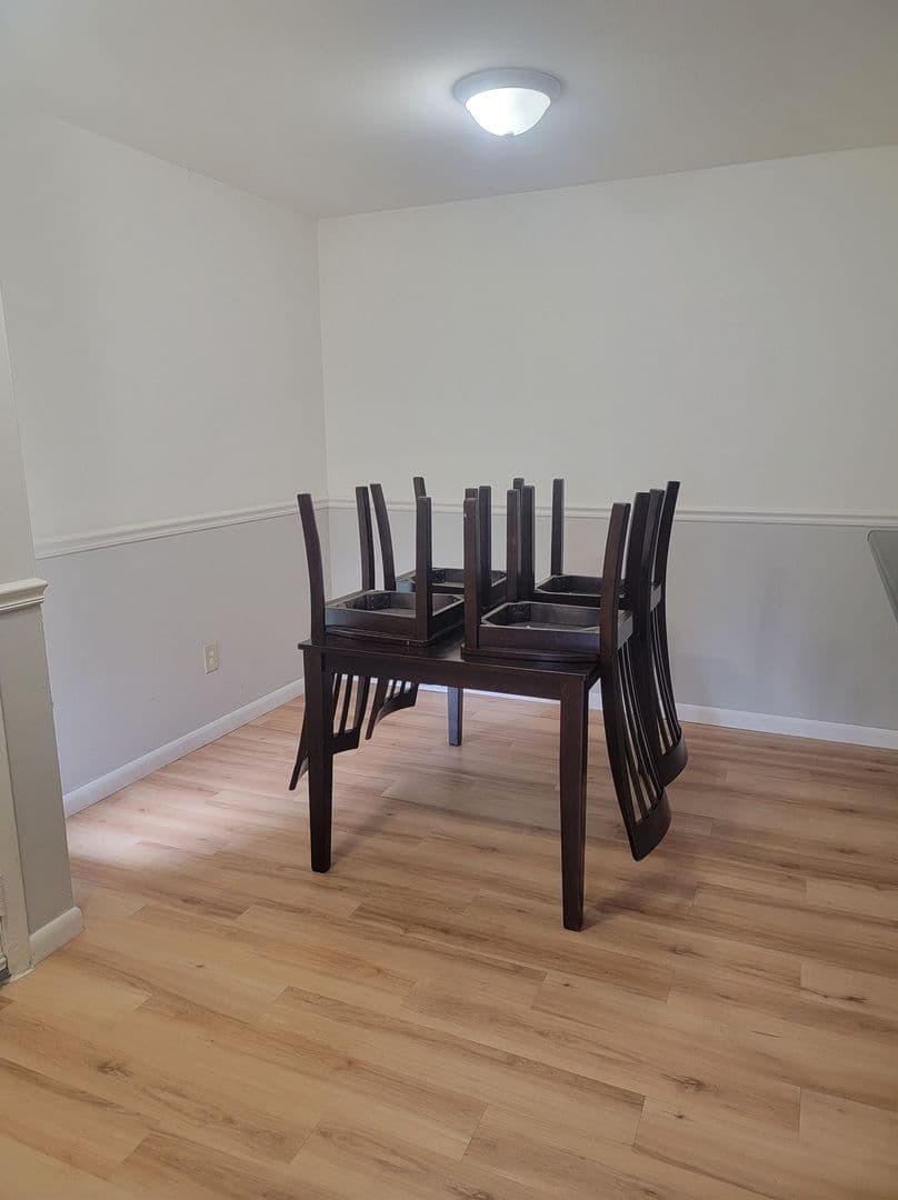 Ithaca Apartment: 87 Uptown Rd