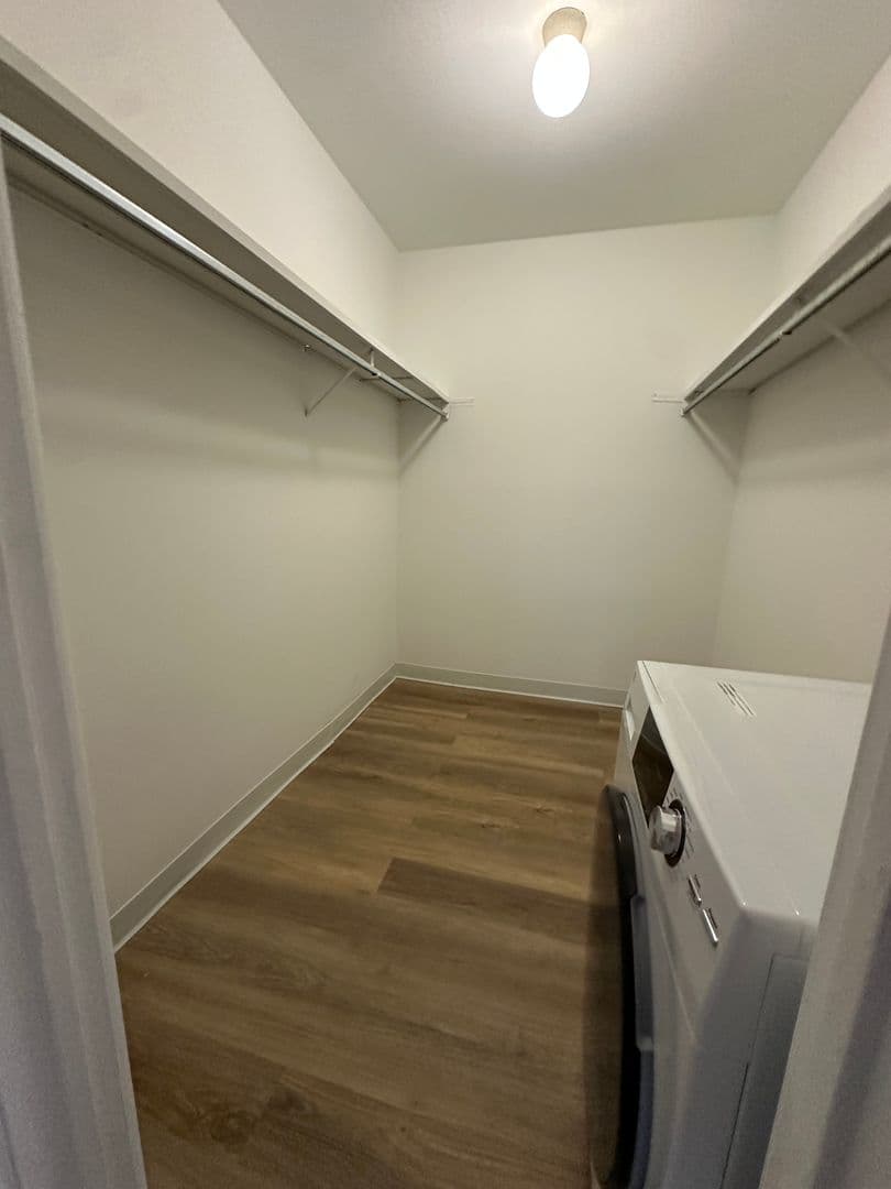 Ithaca Apartment: 87 Uptown Rd