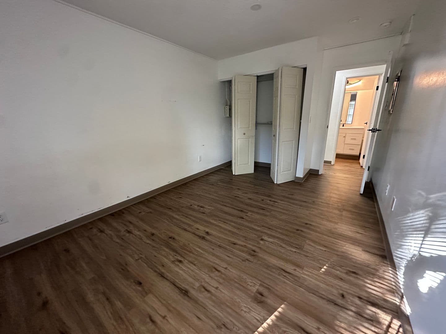 Ithaca Apartment: 87 Uptown Rd
