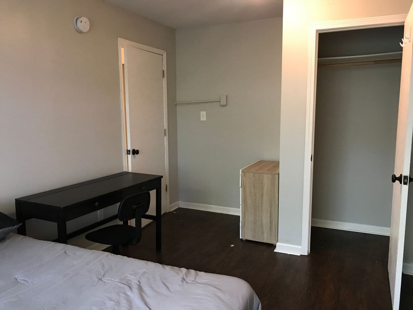 Ithaca Apartment: 702 Hudson St
