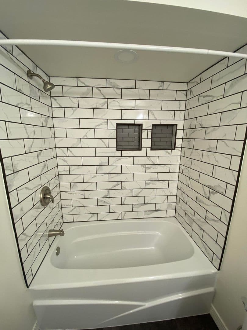 Ithaca Apartment: 87 Uptown Rd