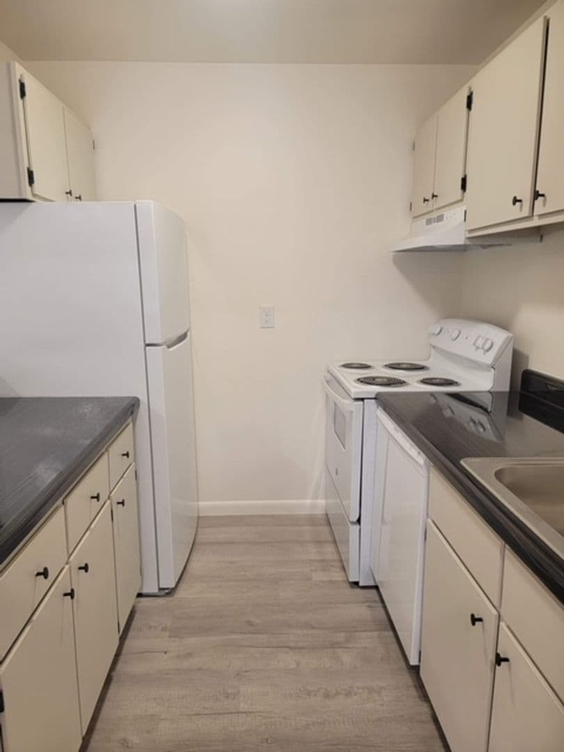 Ithaca Apartment: 87 Uptown Rd