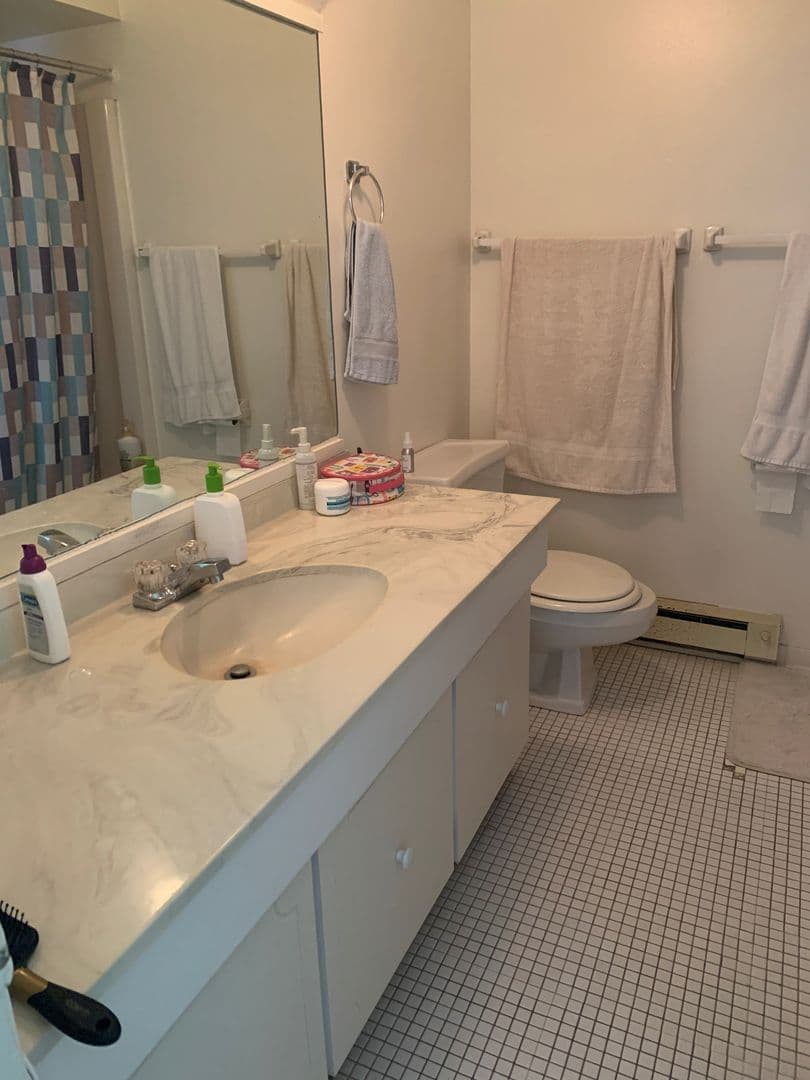 Ithaca Apartment: 87 Uptown Rd