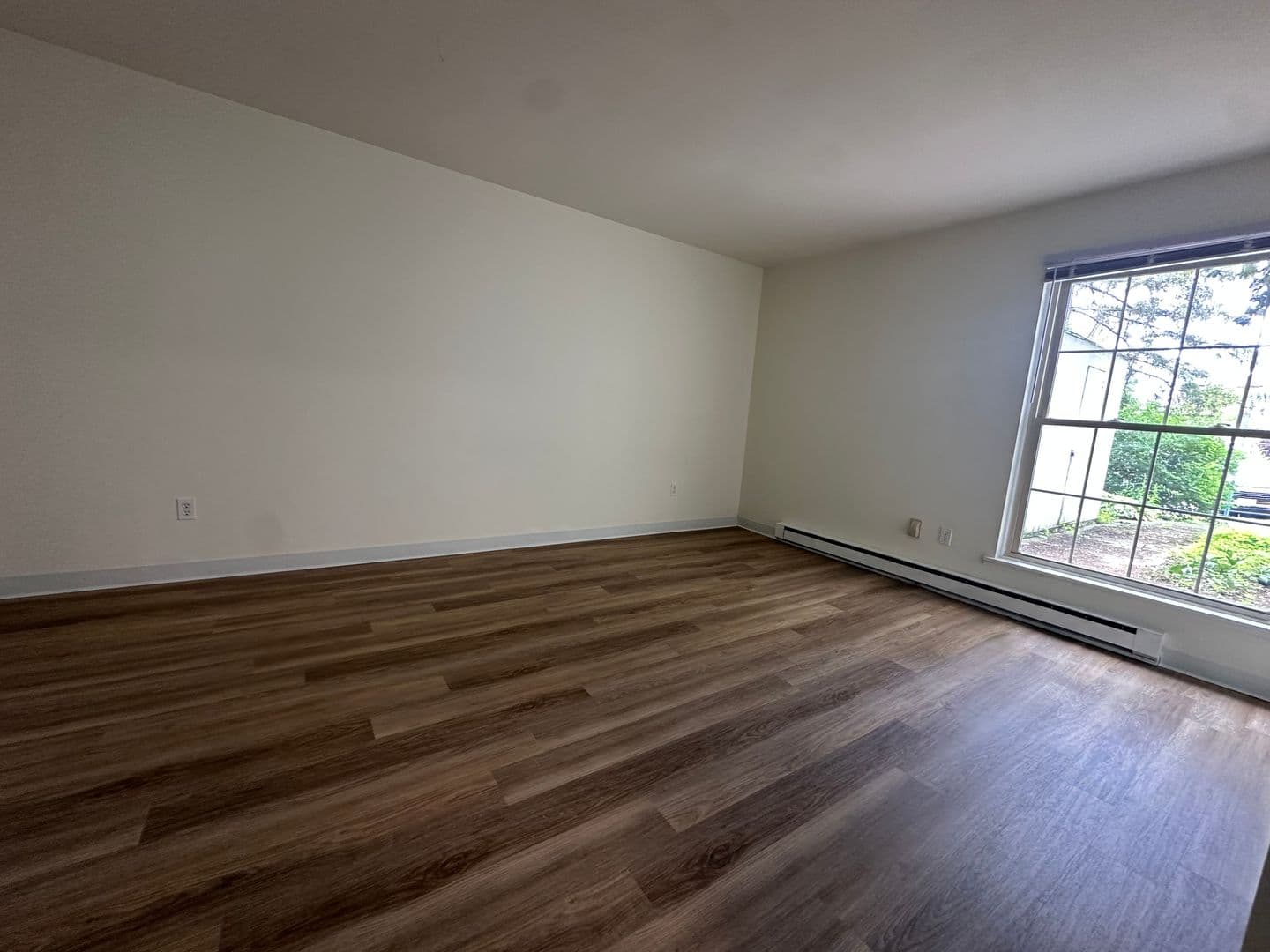 Ithaca Apartment: 87 Uptown Rd