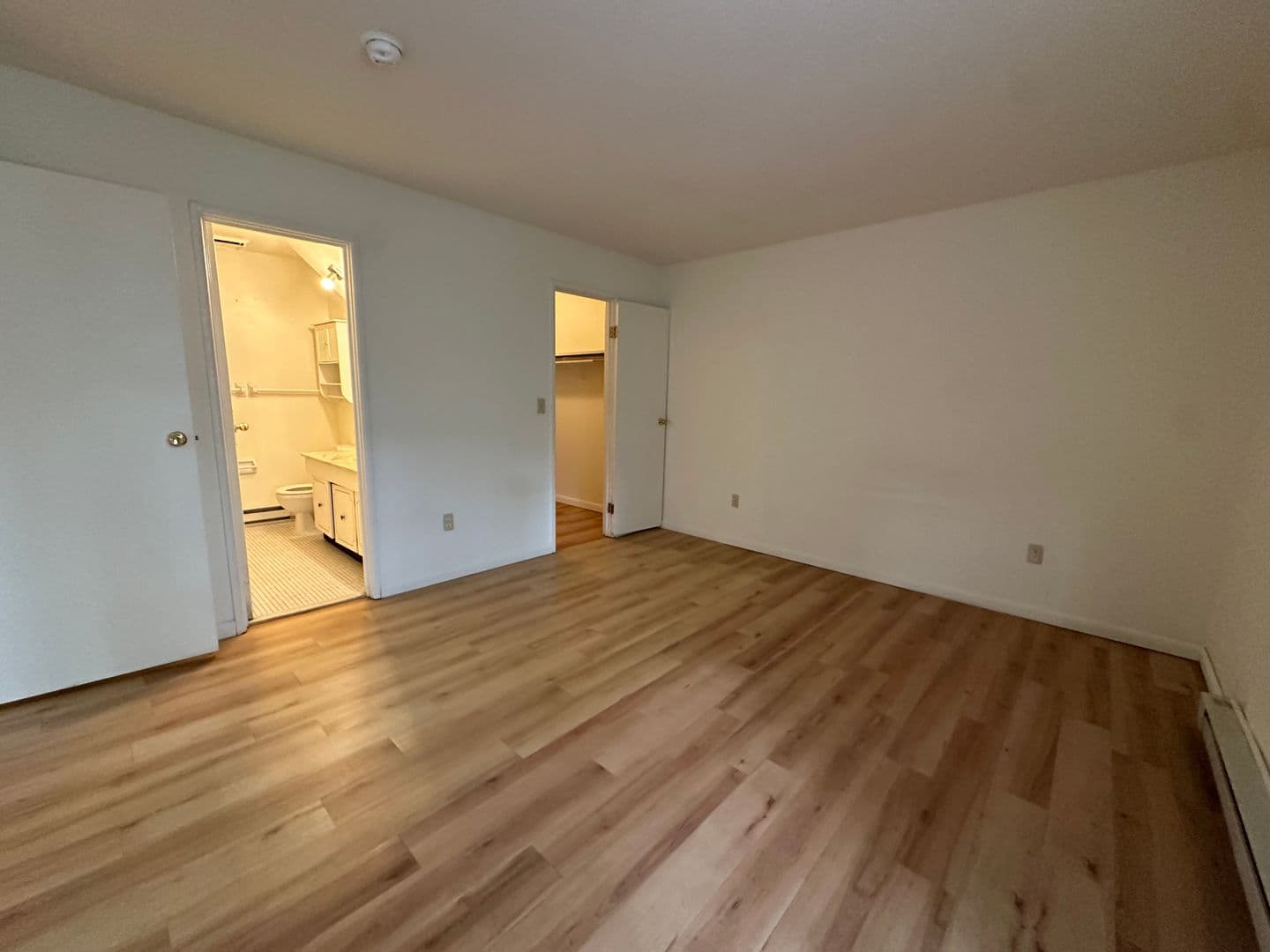 Ithaca Apartment: 87 Uptown Rd