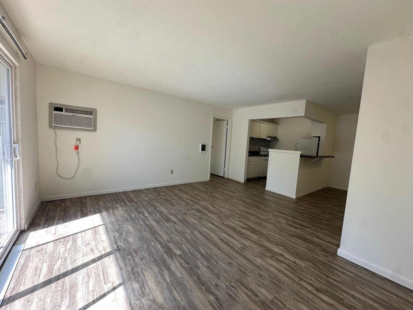 Ithaca Apartment: 87 Uptown Rd