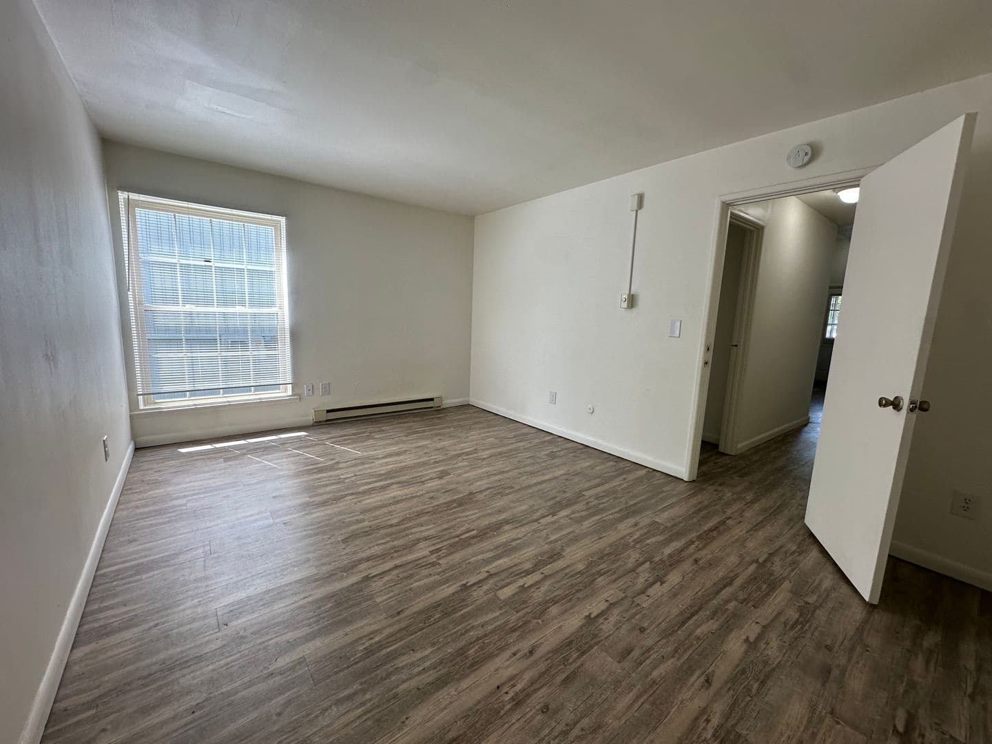 Ithaca Apartment: 87 Uptown Rd