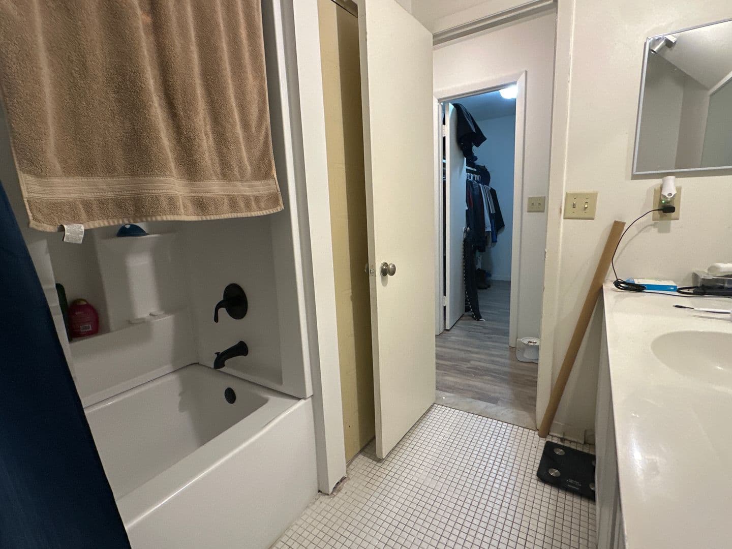 Ithaca Apartment: 87 Uptown Rd