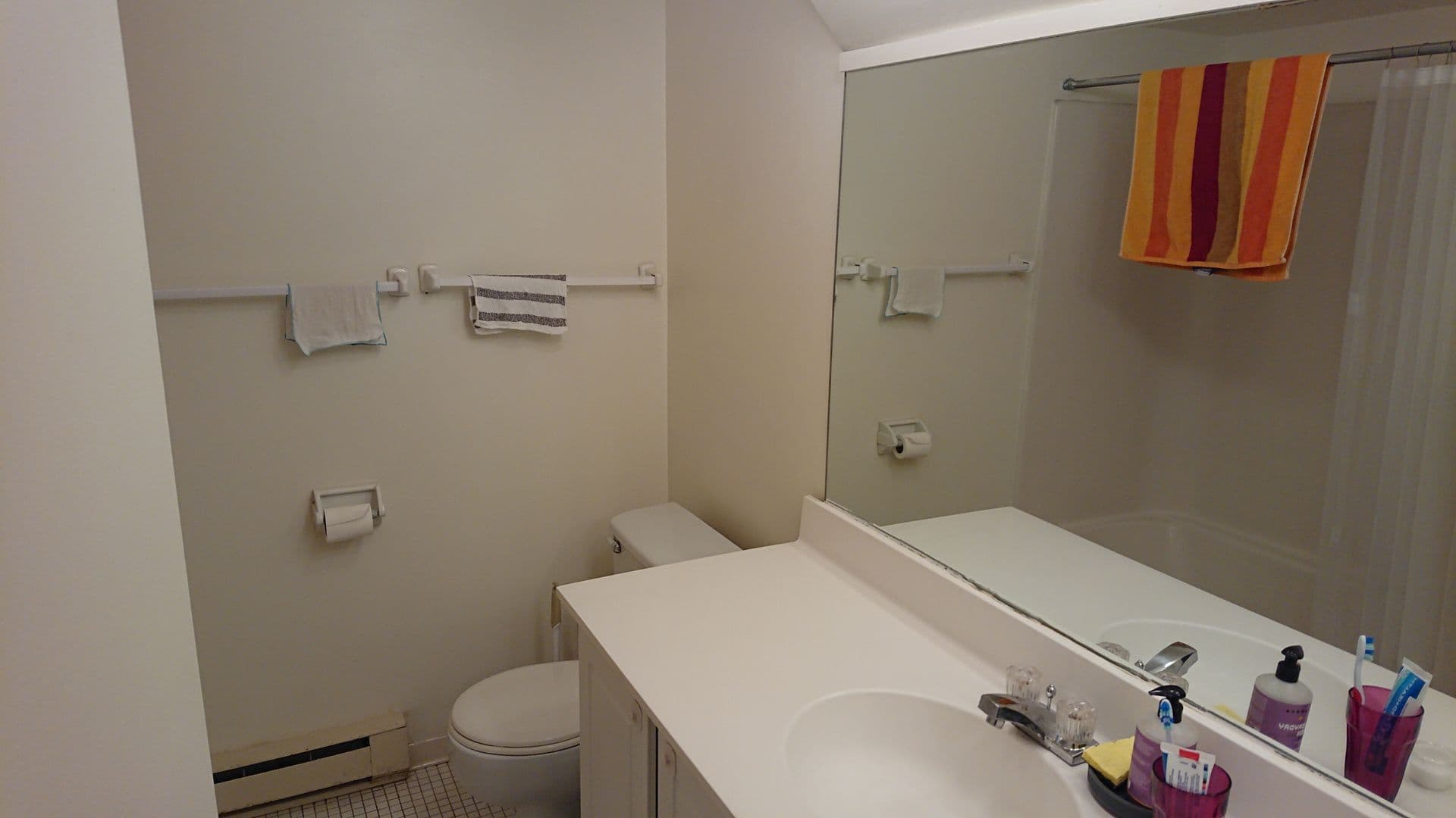 Ithaca Apartment: 87 Uptown Rd